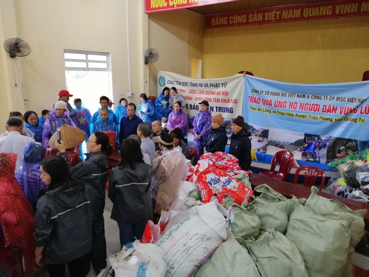 BIC Việt Nam  & MSC Việt Nam ủng hộ đồng bào lũ lụt Miền Trung